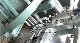 電動(dòng)攻牙機(jī)、氣動(dòng)攻牙機(jī)對難切削材料的攻牙的特點(diǎn)